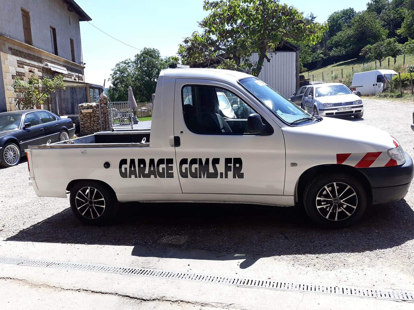 Atelier de réparation Garage Goguelat GGMS